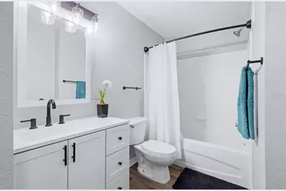 8926 Manor Loop #103, Bradenton, FL 34202 - Photo 17