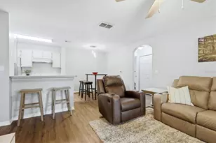 8926 Manor Loop, Bradenton, FL 34202 - Photo 17
