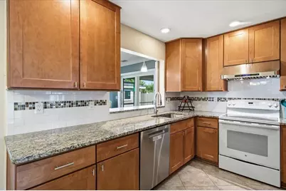 3105 Baldwin Avenue, Sarasota, FL 34232 - Photo 21