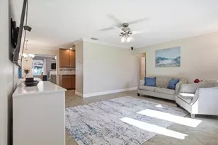 3105 Baldwin Ave, Sarasota, FL 34232 - Photo 9