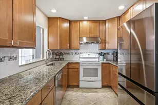3105 Baldwin Ave, Sarasota, FL 34232 - Photo 19