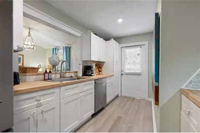 3476 Winton Avenue, Sarasota, FL 34234 - Photo 23