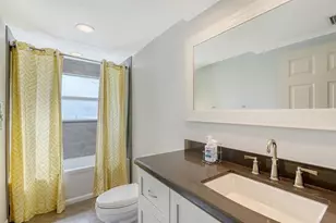 1789 Loma Linda St, Sarasota, FL 34239 - Photo 19