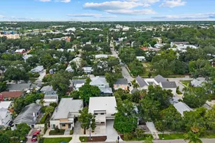 1675 5th St, Sarasota, FL 34236 - Photo 63