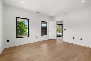 1675 5th St, Sarasota, FL 34236 - Photo 43