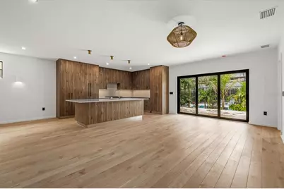 1675 5th Street, Sarasota, FL 34236 - Photo 15