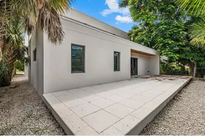 1675 5th Street, Sarasota, FL 34236 - Photo 49