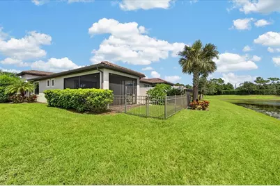 6927 Holbrook Cove, Lakewood Ranch, FL 34202 - Photo 45