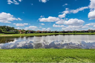 6927 Holbrook Cove, Lakewood Ranch, FL 34202 - Photo 47