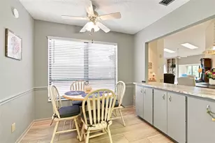 3871 Wilshire Cir W, Sarasota, FL 34238 - Photo 25