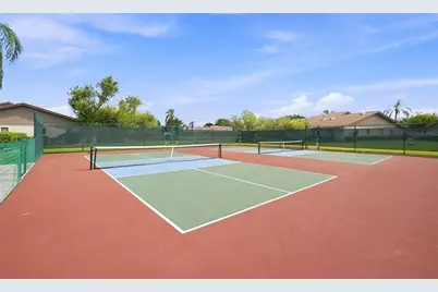 3871 Wilshire Circle W #119, Sarasota, FL 34238 - Photo 59