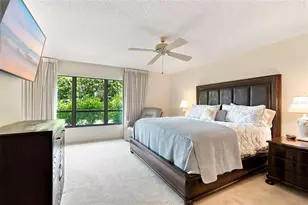 3871 Wilshire Cir W, Sarasota, FL 34238 - Photo 27
