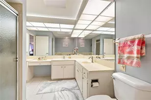 3871 Wilshire Cir W, Sarasota, FL 34238 - Photo 39