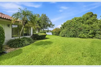 3871 Wilshire Circle W #119, Sarasota, FL 34238 - Photo 5