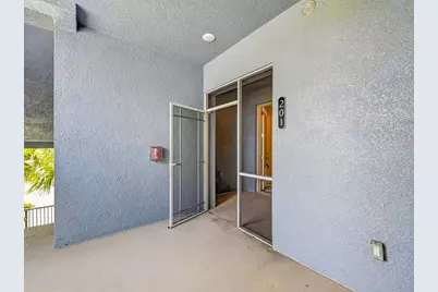 501 Tamiami Trail N #201, Venice, FL 34285 - Photo 5