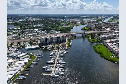 501 Tamiami Trail N #201, Venice, FL 34285 - Photo 47