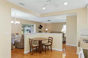 3262 Brockton Ln, Sarasota, FL 34239 - Photo 17