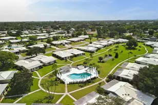 3262 Brockton Ln, Sarasota, FL 34239 - Photo 33