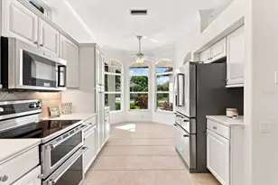 10209 Silverado Cir, Lakewood Ranch, FL 34202 - Photo 11