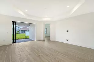 2440 Star Apple Wy, Sarasota, FL 34240 - Photo 7