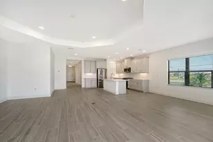 2440 Star Apple Wy, Sarasota, FL 34240 - Photo 11