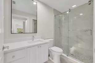5868 Helicon Pl, Sarasota, FL 34238 - Photo 19
