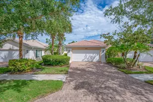 5868 Helicon Pl, Sarasota, FL 34238 - Photo 31