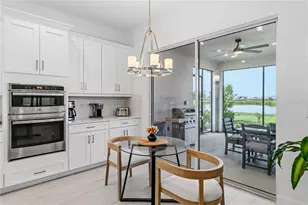 10394 Morning Mist Ln, Sarasota, FL 34241 - Photo 11