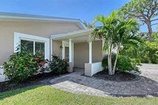 305 Hills Rd, Nokomis, FL 34275 - Photo 5