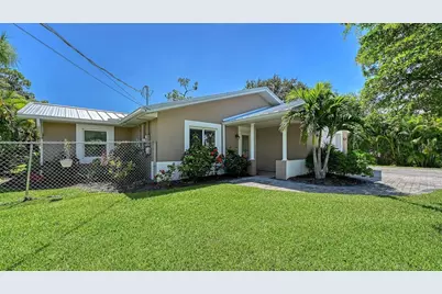 305 Hills Road, Nokomis, FL 34275 - Photo 1