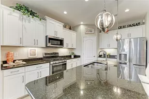 11125 McDermott Ct, Englewood, FL 34223 - Photo 19