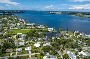 216 24th St NE, Bradenton, FL 34208 - Photo 23