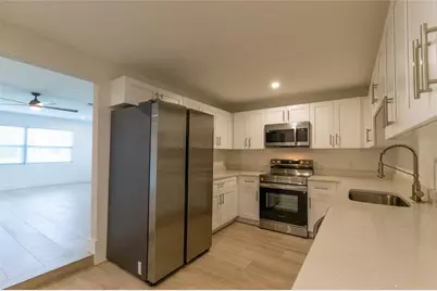 216 24th Street NE, Bradenton, FL 34208 - Photo 5