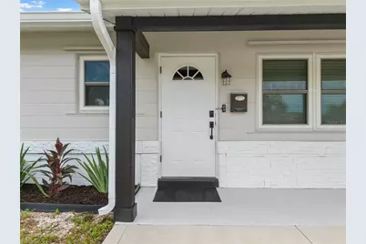 6164 23rd Avenue N, Saint Petersburg, FL 33710 - Photo 5
