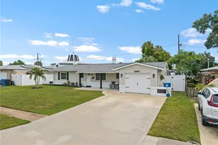6164 23rd Ave N, Saint Petersburg, FL 33710 - Photo 3