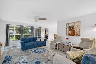 7283 Eleanor Circle, Sarasota, FL 34243 - Photo 5