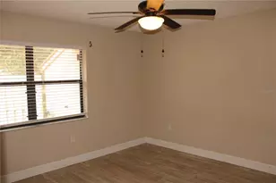 2903 62nd St W, Bradenton, FL 34209 - Photo 11