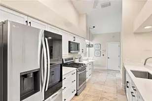 7311 43rd St E, Sarasota, FL 34243 - Photo 19