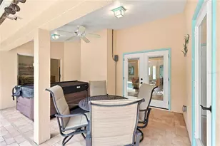 7311 43rd St E, Sarasota, FL 34243 - Photo 41
