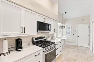 7311 43rd St E, Sarasota, FL 34243 - Photo 17