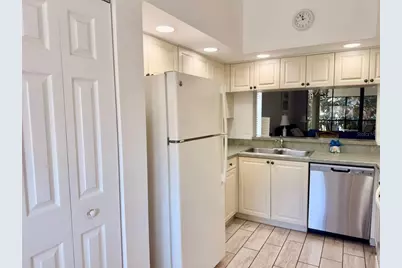 4601 46th Street Court W #201, Bradenton, FL 34210 - Photo 15