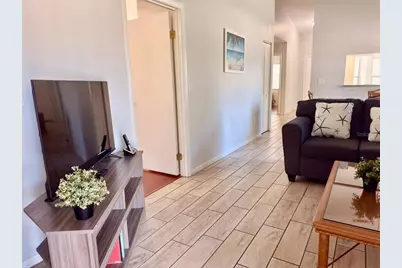 4601 46th Street Court W #201, Bradenton, FL 34210 - Photo 9