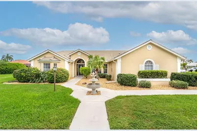 5828 Sandy Pointe Drive, Sarasota, FL 34233 - Photo 1