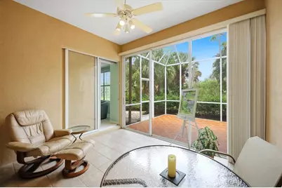 9413 Forest Hills Circle, Sarasota, FL 34238 - Photo 31
