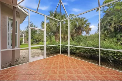 9413 Forest Hills Circle, Sarasota, FL 34238 - Photo 37