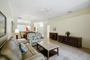 9413 Forest Hills Cir, Sarasota, FL 34238 - Photo 11