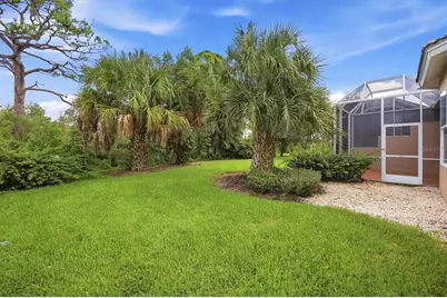 9413 Forest Hills Circle, Sarasota, FL 34238 - Photo 41