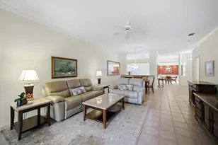 9413 Forest Hills Cir, Sarasota, FL 34238 - Photo 13