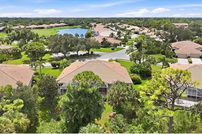 9413 Forest Hills Circle, Sarasota, FL 34238 - Photo 45