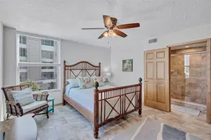 6140 Midnight Pass Rd, Sarasota, FL 34242 - Photo 33